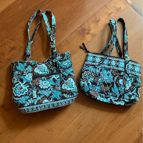 Vera Bradley Lot of 2 Purses - Picture 1 of 4